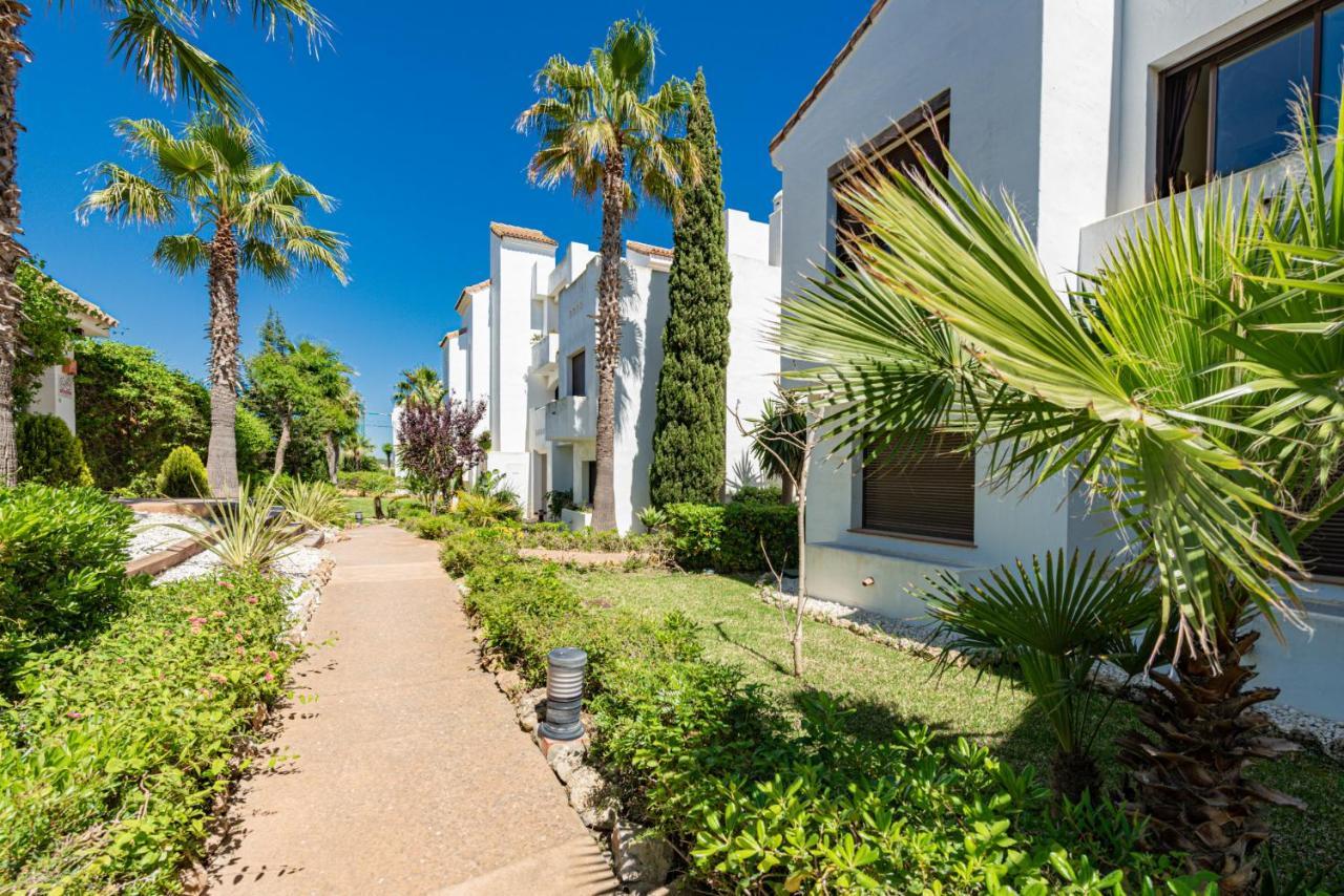 2149-Amazing Groundfloor 3 Bedrooms On Golf, Pools Alcaidesa Ngoại thất bức ảnh